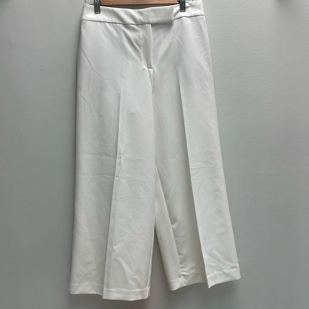 Joie size 8 paint. Creamy white wide leg palazzo style